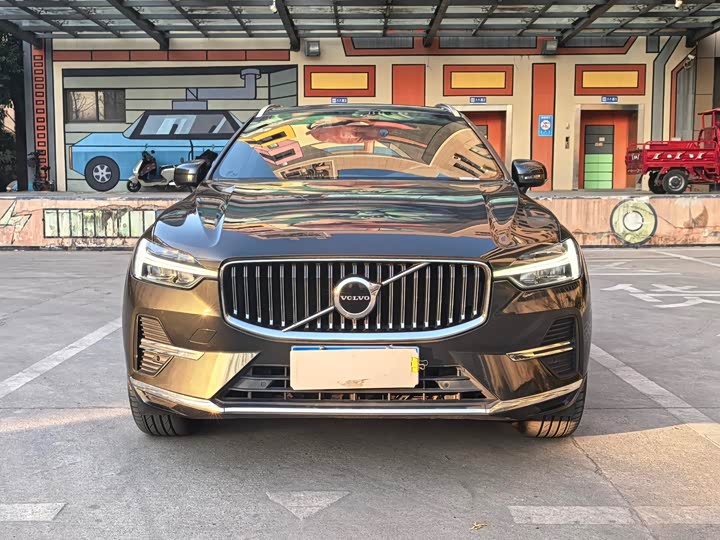 Фото 2 - Volvo XC60