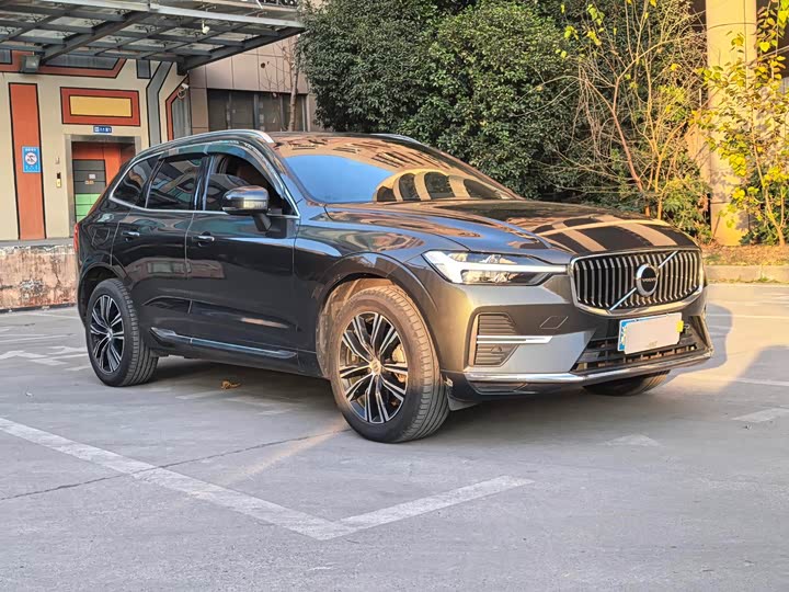 Фото 3 - Volvo XC60