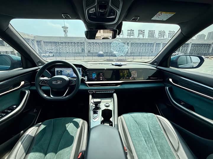 Фото 5 - Geely Monjaro