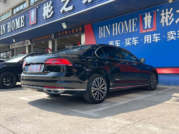 Фото 8 - Volkswagen Phideon