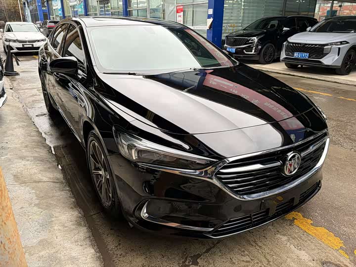 Фото 3 - Buick LaCrosse