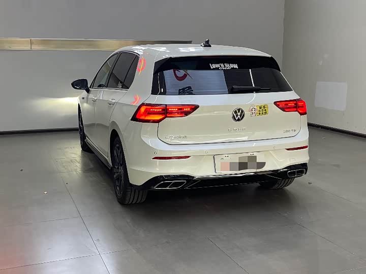 Фото 5 - Volkswagen Golf