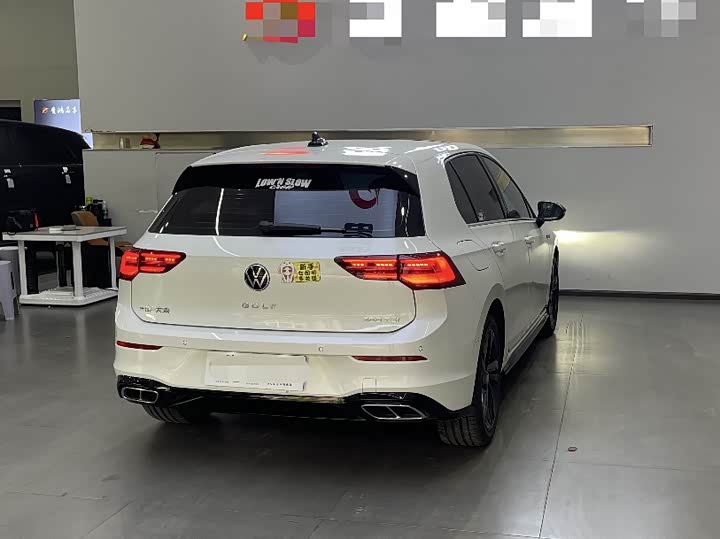 Фото 6 - Volkswagen Golf