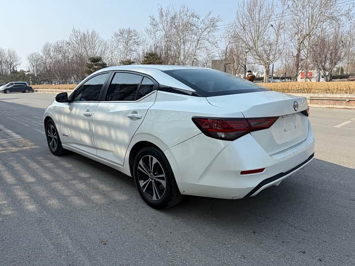 Photo 6 - Nissan Sylphy