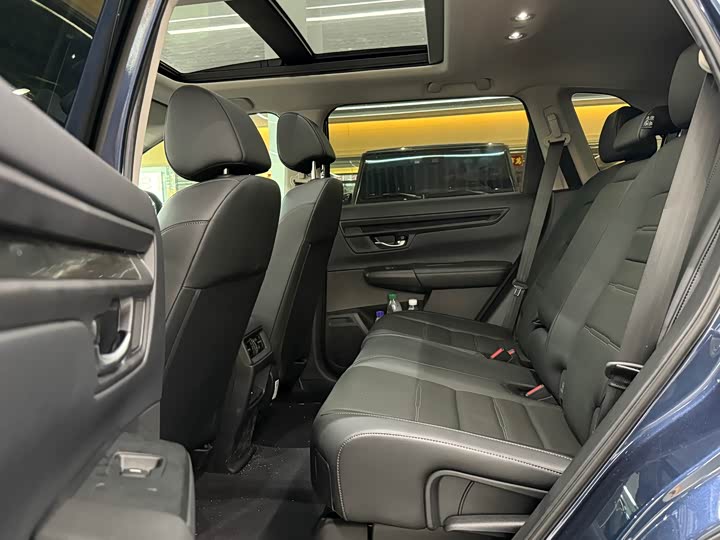 Photo 8 - Honda CR-V