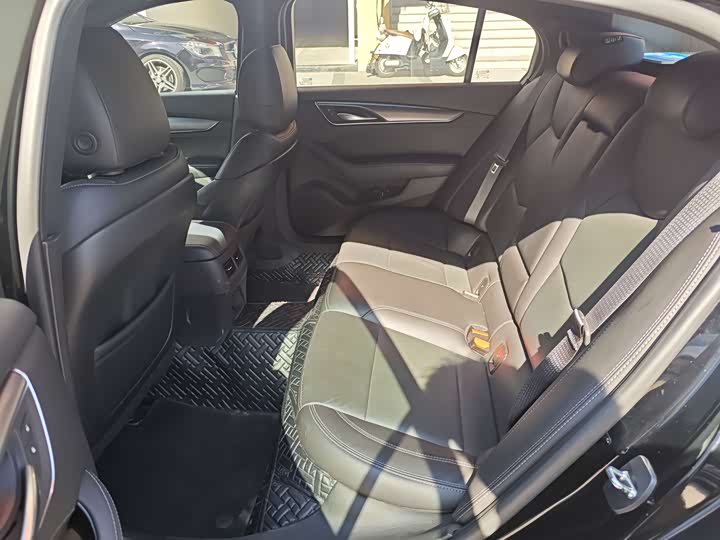 Photo 7 - Cadillac CT5