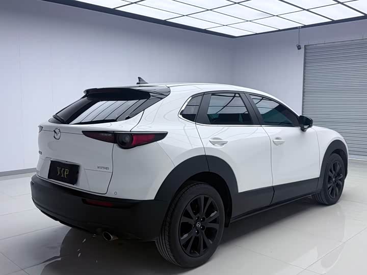 Photo 4 - Mazda CX-30