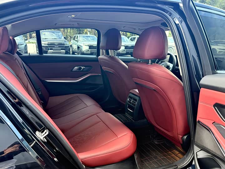 Фото 8 - BMW 3 Series