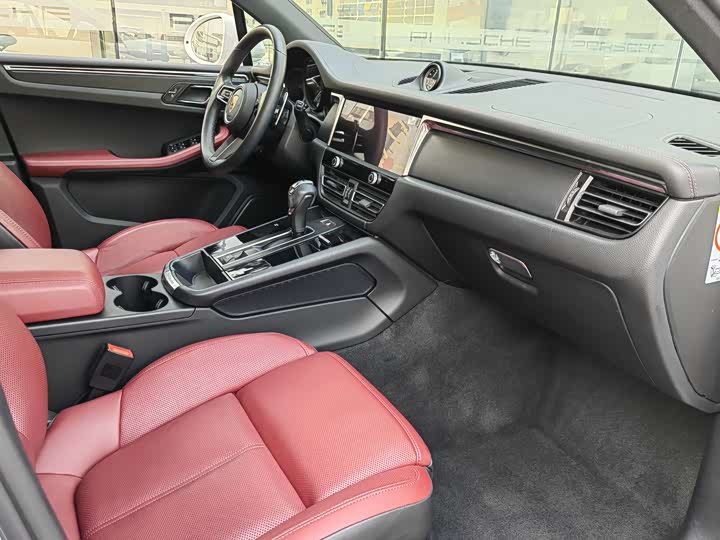 Фото 5 - Porsche Macan