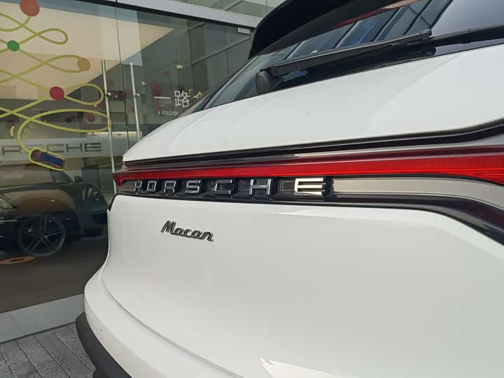 Фото 6 - Porsche Macan