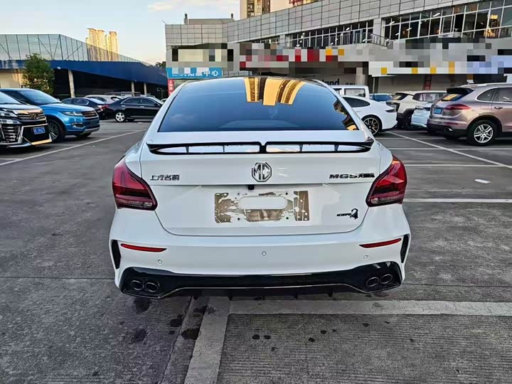 Фото 8 - MG Motor 5 Scorpio