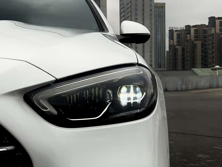 Photo 5 - Mercedes-Benz C-Class Hybrid