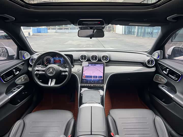 Photo 8 - Mercedes-Benz C-Class Hybrid