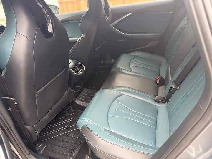 Фото 7 - MG Motor 7