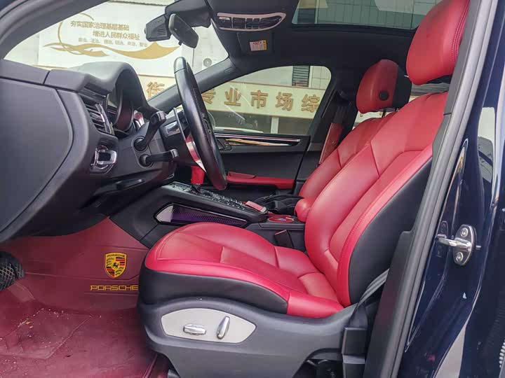 Фото 7 - Porsche Macan