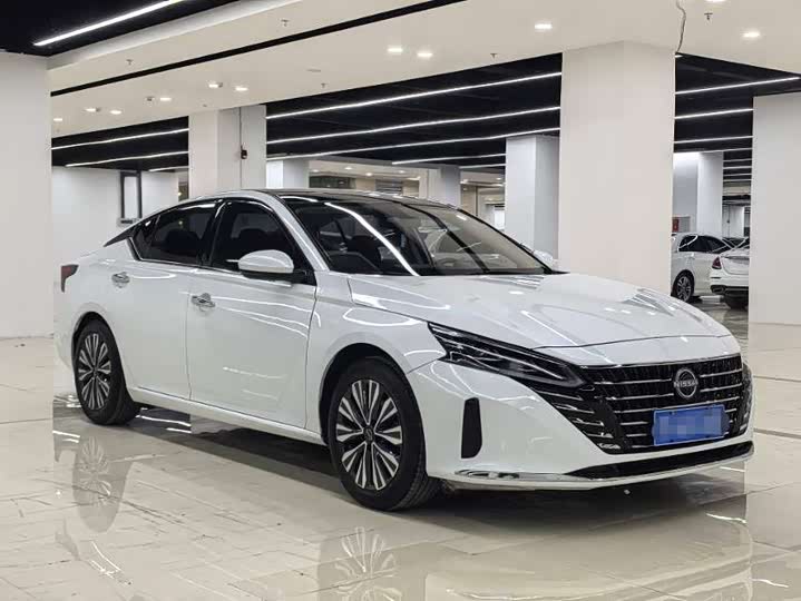 Фото 3 - Nissan Teana