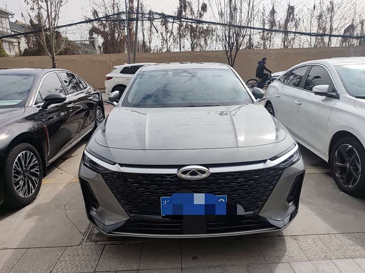 Фото 2 - Chery Arrizo 8