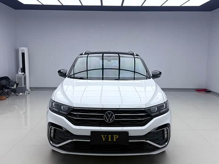 Фото 2 - Volkswagen T-Roc