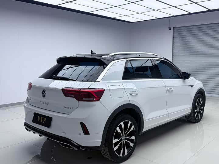 Фото 4 - Volkswagen T-Roc