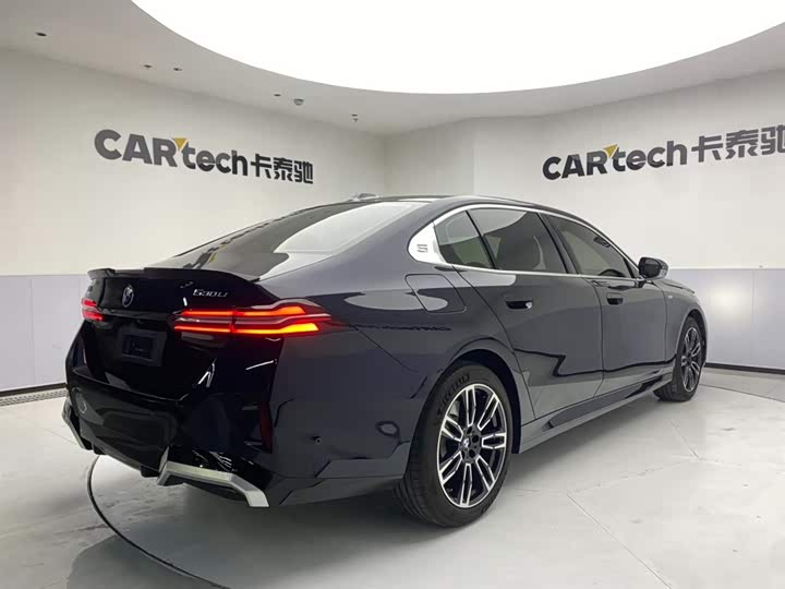 Zdjęcie 5 - BMW 5 Series