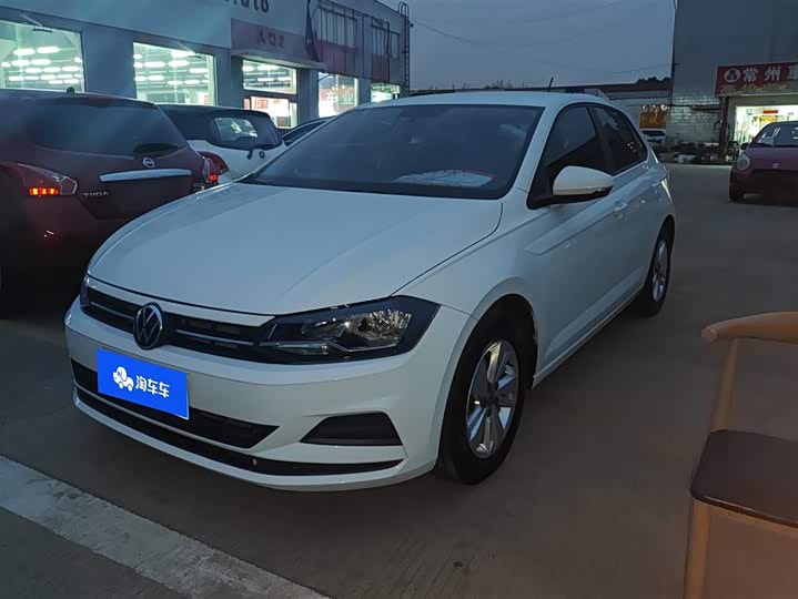 Фото 1 - Volkswagen Polo