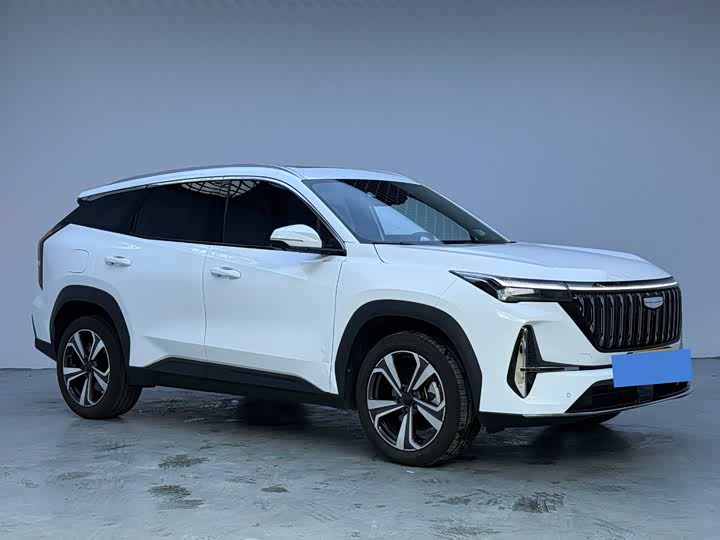 Фото 3 - Geely Atlas L