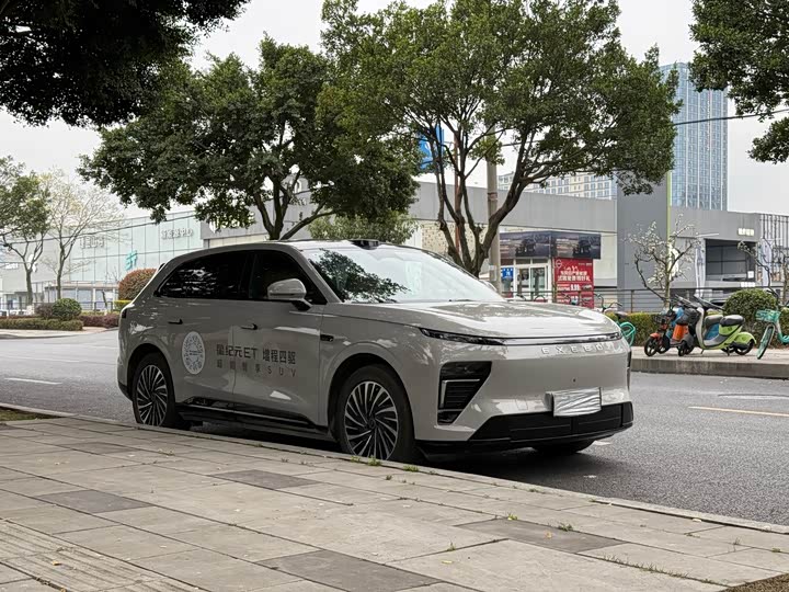 Фото 3 - Exeed Sterra ET