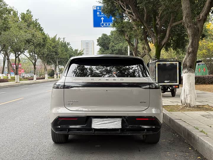 Фото 5 - Exeed Sterra ET