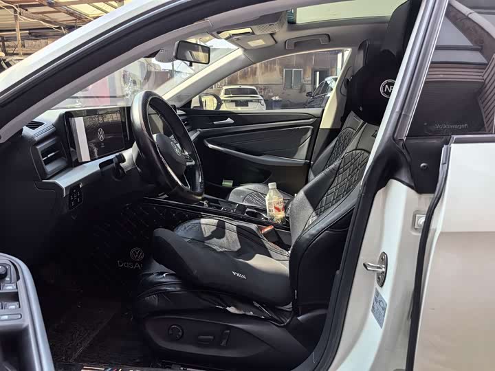 Фото 4 - Volkswagen Lamando L