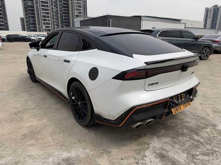 Фото 6 - Changan UNI-V