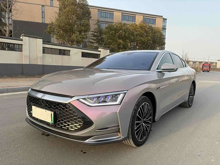 Фото 1 - BYD Han