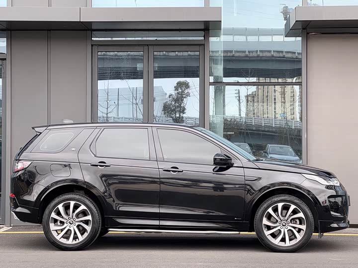 Фото 8 - Land Rover Discovery Sport