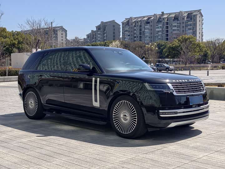 Photo 3 - Land Rover Range Rover