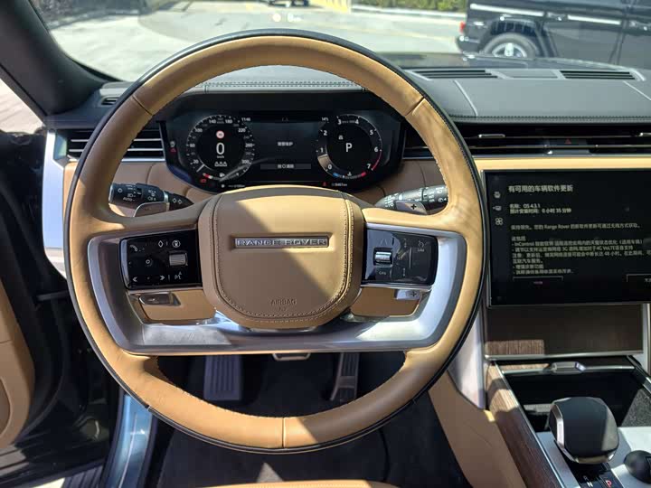 Photo 7 - Land Rover Range Rover