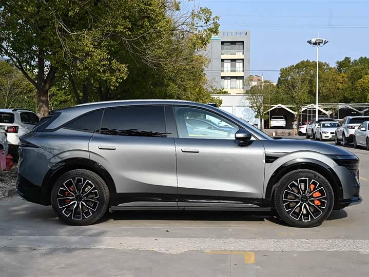 Фото 7 - Zeekr 7X