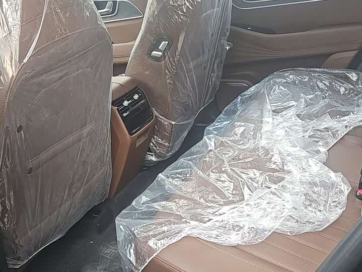 Фото 8 - Chery Tiggo 9