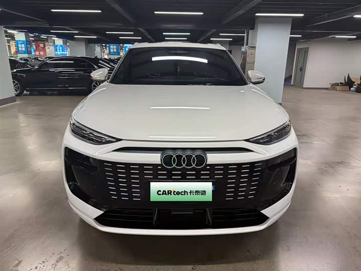 Фото 2 - Audi Q6L e-tron