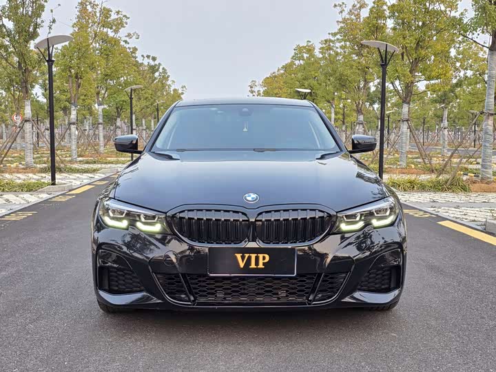 Фото 2 - BMW 3 Series