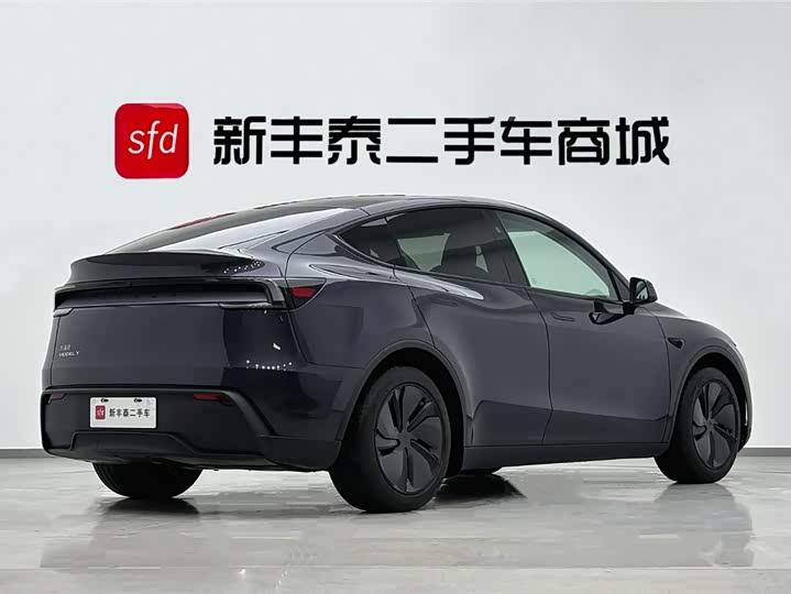 Фото 5 - Tesla Model Y