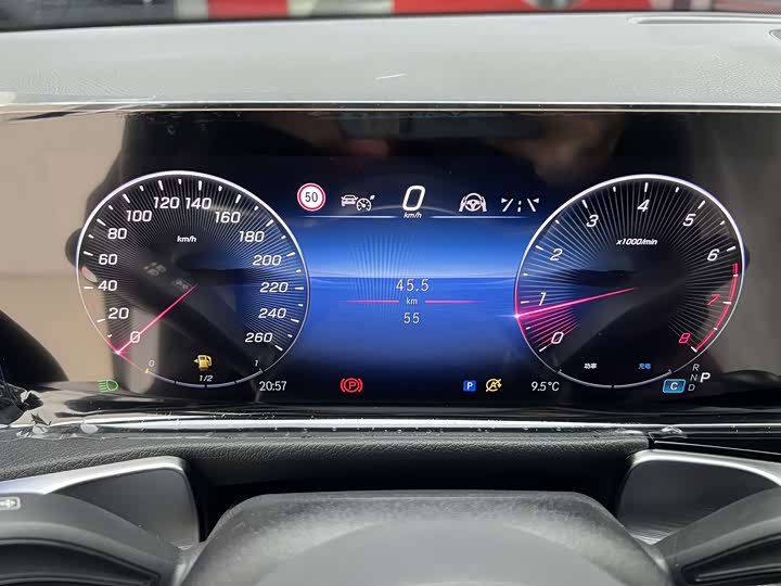 Фото 4 - Mercedes-Benz GLB-Class