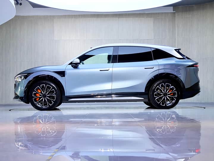 Фото 4 - Zeekr 7X