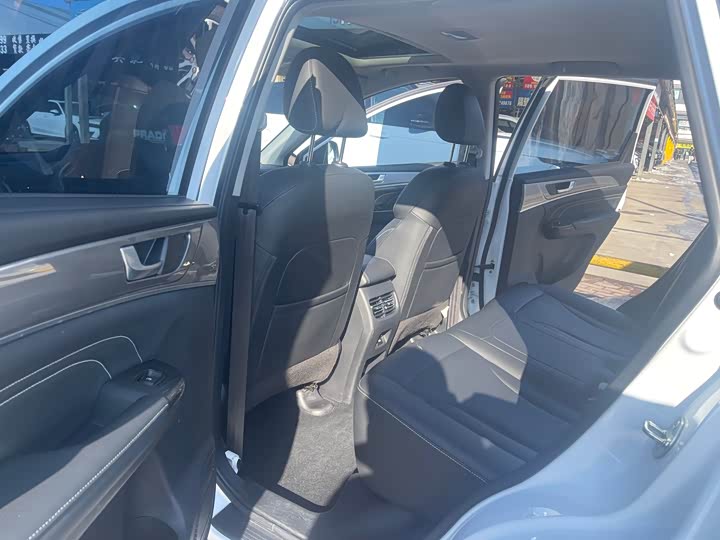 Фото 4 - Haval M6