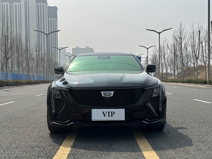 Фото 2 - Cadillac CT5