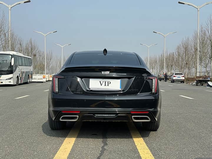 Фото 8 - Cadillac CT5