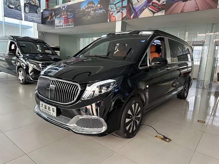 Фото 1 - Mercedes-Benz Vito