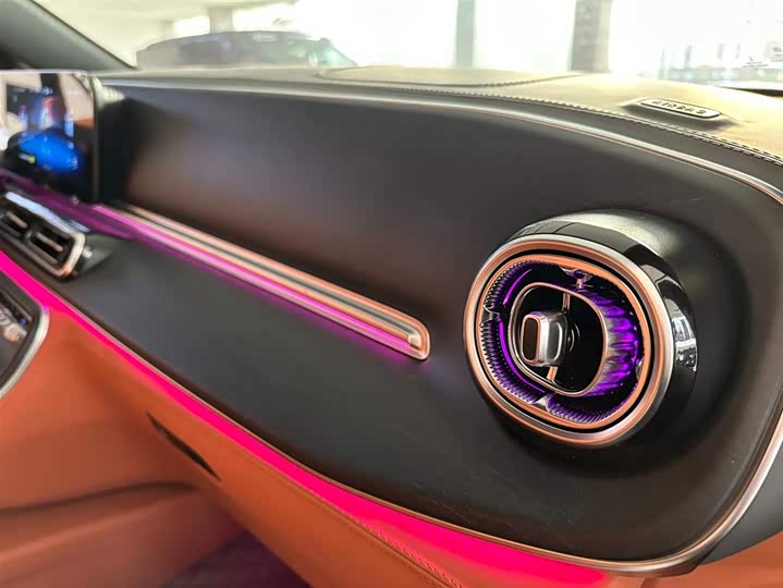 Фото 7 - Mercedes-Benz Vito