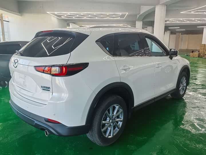 Photo 7 - Mazda CX-5