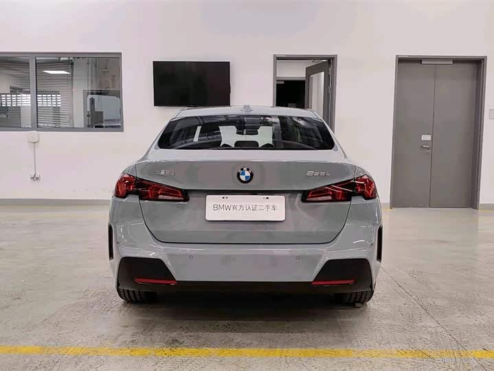 Photo 3 - BMW 2 Series