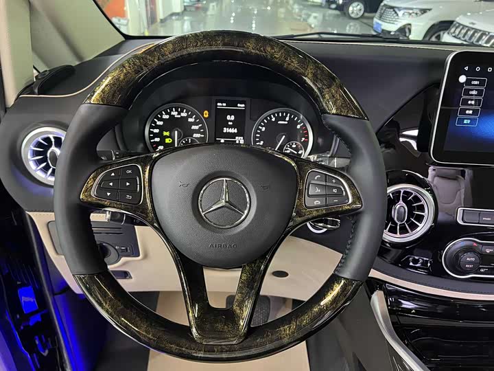 Фото 5 - Mercedes-Benz Vito