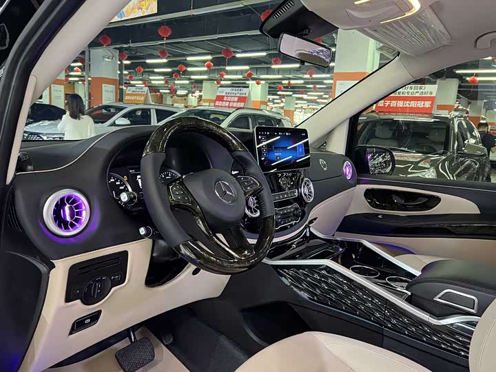 Фото 7 - Mercedes-Benz Vito